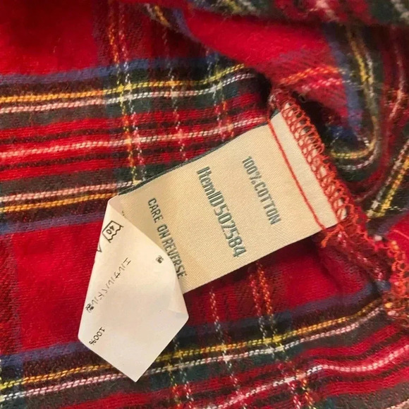 L.L. Bean Soft Cotton Red Plaid Flannel Long Sleeve Button Panama Top Size XS - Picture 9 of 11